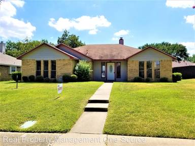 Main picture of 1304 Minter Rd