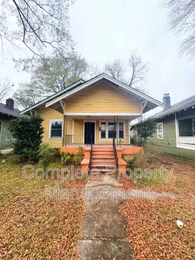 Main picture of 608 Fulton Ave SW