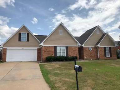 Main picture of 1731 Cherry Creek Dr