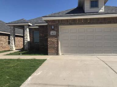 Main picture of 1632 Twin Falls Dr