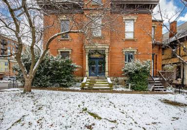 Main picture of 2605 Eden Ave