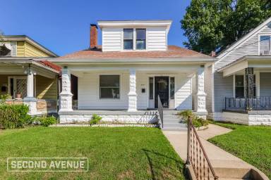 Main picture of 2119 Greenwood Ave