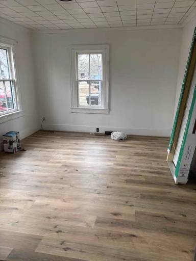 Main picture of 355 Euclid Ave