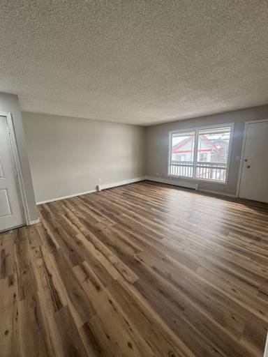 Main picture of 3926 E 3rd Ave