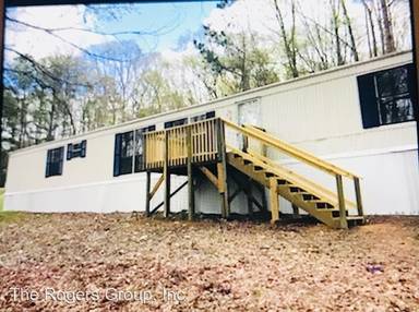 Main picture of 17 Maple Dr