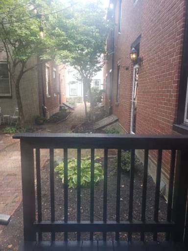 Main picture of 808 S Bond St