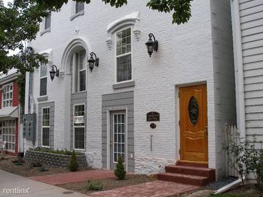 Main picture of 214 N Baltimore Ave