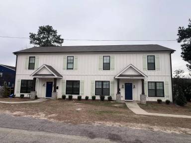 Main picture of 408 S Gregg St Duplex