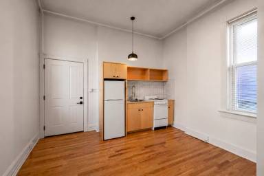 Main picture of 1714 Vine St
