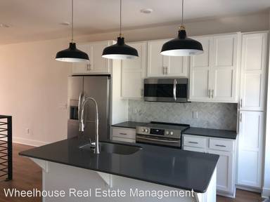 Main picture of 401 SW B St