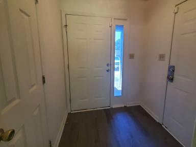 Main picture of 1603 Kara Ct