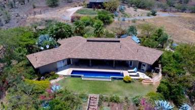 Main picture of 55 Kupaia Pl
