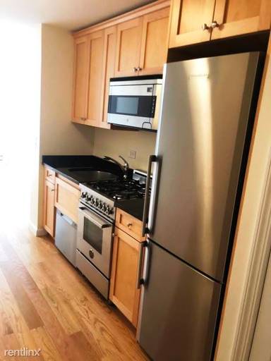 Main picture of 283 Mott St