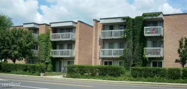 Main picture of 404 W. Forest