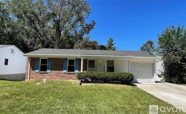 Main picture of 3004 Carol Ln