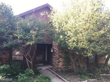 Main picture of 3701 River Oaks Dr