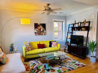 Main picture of 2021 N Leavitt St