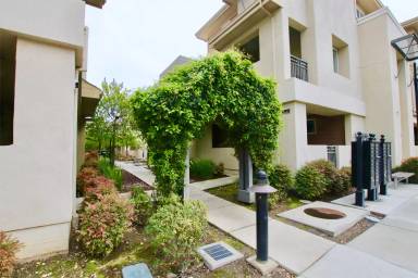 Main picture of 3727 Feather Ln