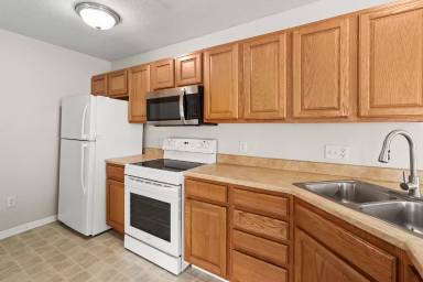 Main picture of 3905 Marigold Dr