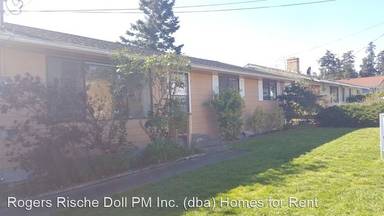 Main picture of 581 SW 3rd Ave