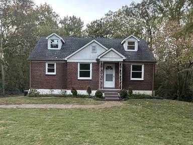 Main picture of 2905 Ironwood Dr