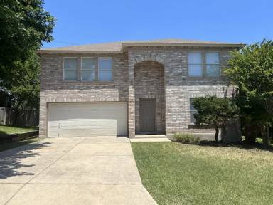 Main picture of 2111 Domal Ln