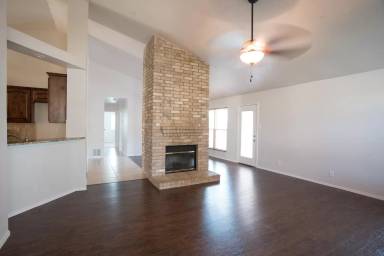 Main picture of 1404 Dove Hill Dr