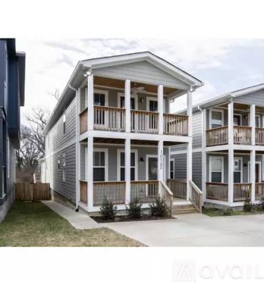 Main picture of 1036 Zophi St