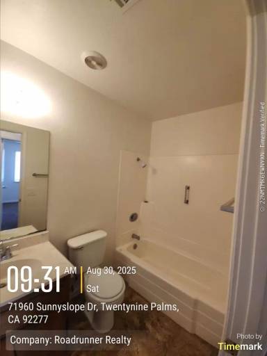 Main picture of 71960 Sunnyslope Dr