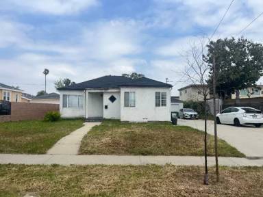 Main picture of 1423 W 106th St