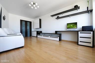 Main picture of 17080 Harbour Point Dr