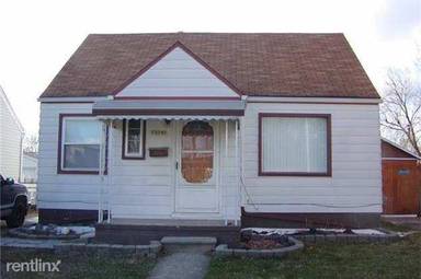 Main picture of 23091 Wellington Ave
