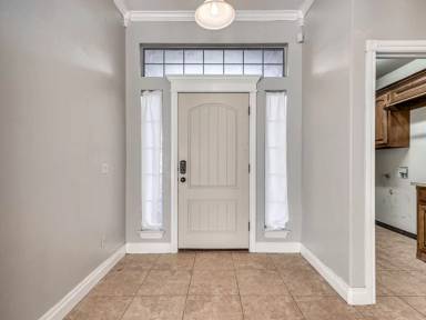 Main picture of 10920 Blue Sky Dr