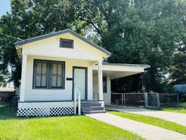 Main picture of 1136 N 28th St
