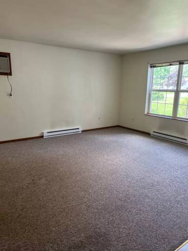 Main picture of 5115 Lee Ave