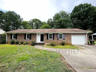 Main picture of 3609 Lynn Rd
