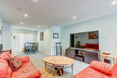 Main picture of 617 E Angeleno Ave