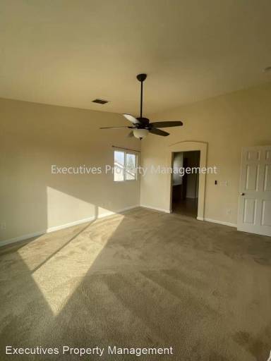 Main picture of 252 Weiss Ct