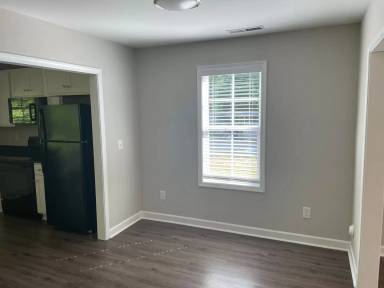 Main picture of 1004 Richard Ave