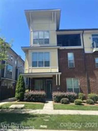 Main picture of 930 Steel House Blvd