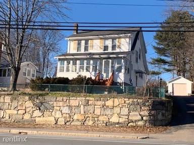 Main picture of 269 Pond St