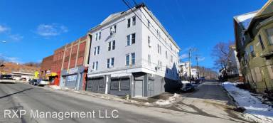 Main picture of 138 Cherry St