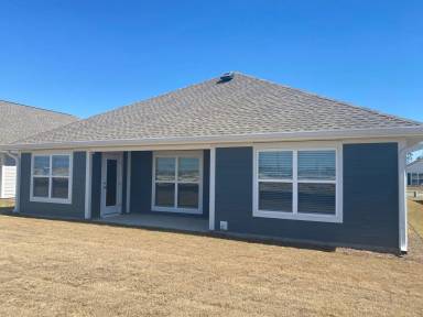 Main picture of 211 Morning Creek Way
