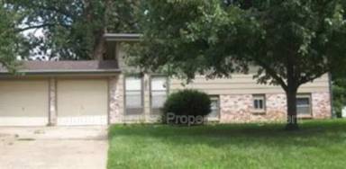 Main picture of 2428 Cedarwood Ave