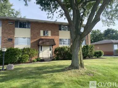 Main picture of 3947 W Sylvania Ave
