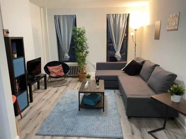 Main picture of 269 Varick St