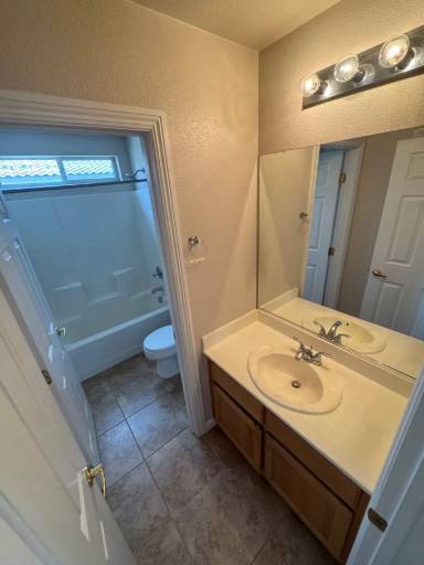 Main picture of 9184 Raccoon Creek Ln