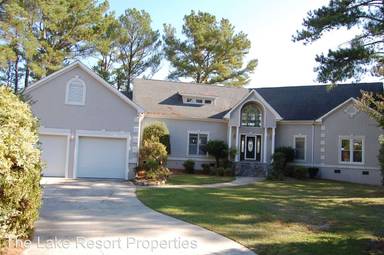 Main picture of 1206 Greenbriar Dr
