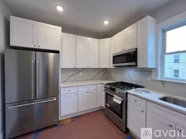 Main picture of 75 Winchester St