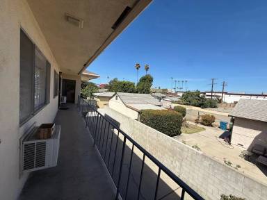 Main picture of 105 S Granada Ave